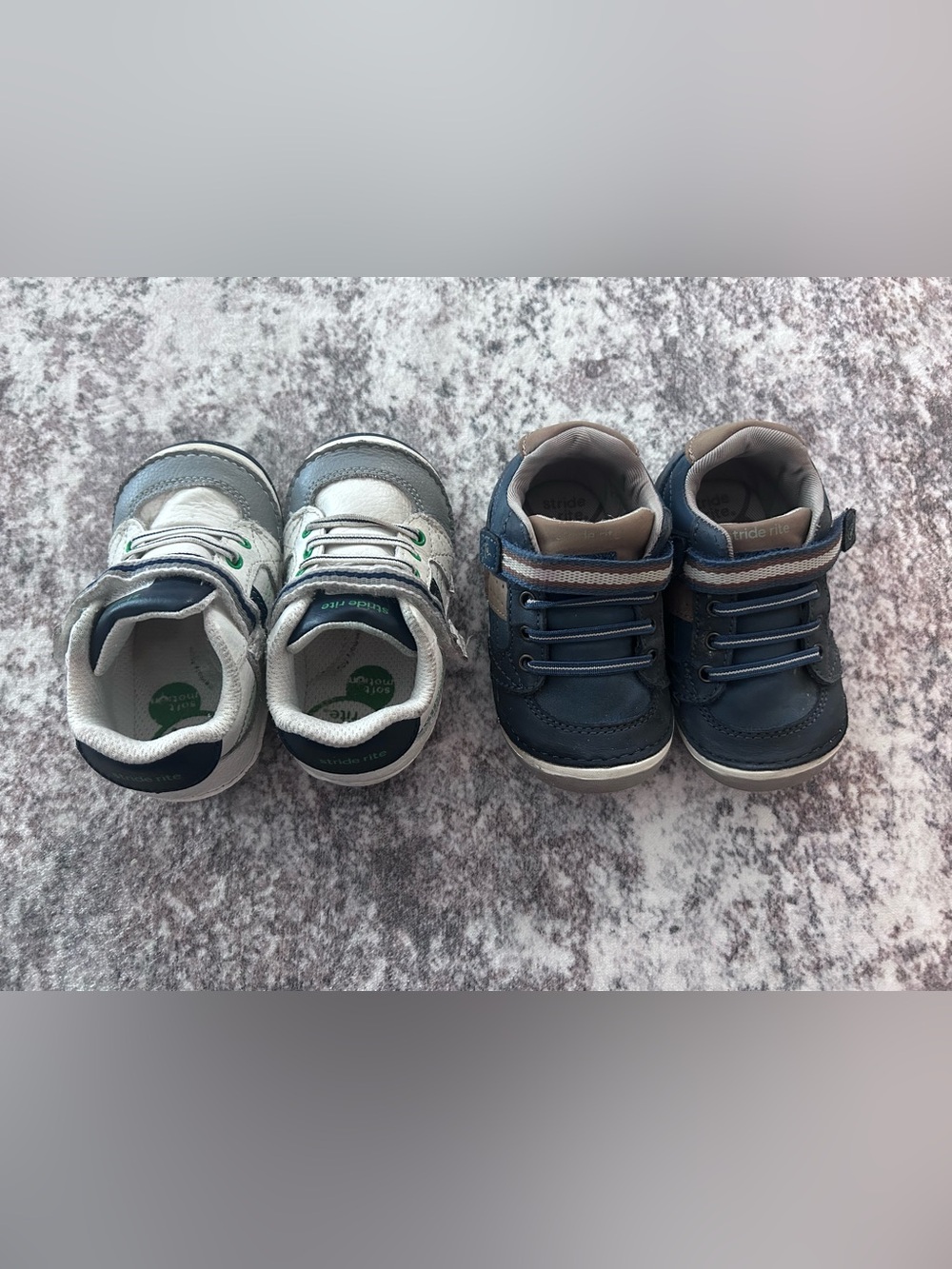 Stride Rite Soft Motion Artie Sneaker Bundle - Size 5M